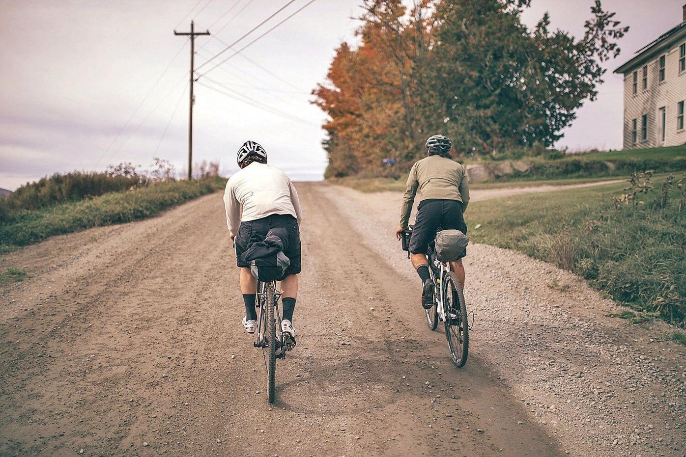 Vermont On Two Wheels Pownal Man Explores The Green Mountain State By Bicycle Entertainment Reformer Com