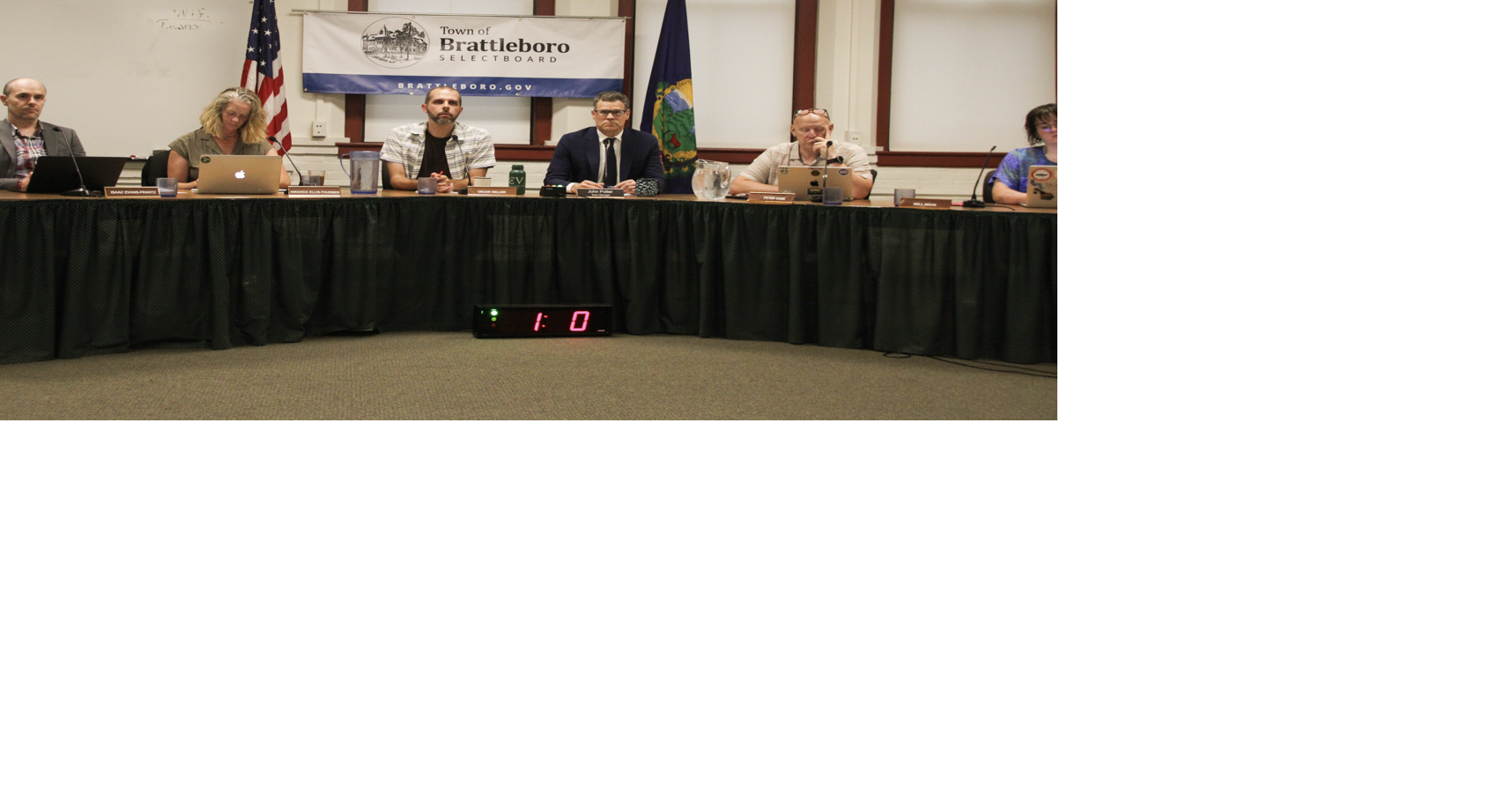 Special meeting discusses planned BMH Birthing Center closure; Select Board does not raise motion to provide emergenc...
