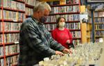 Masks required in Brattleboro establishments