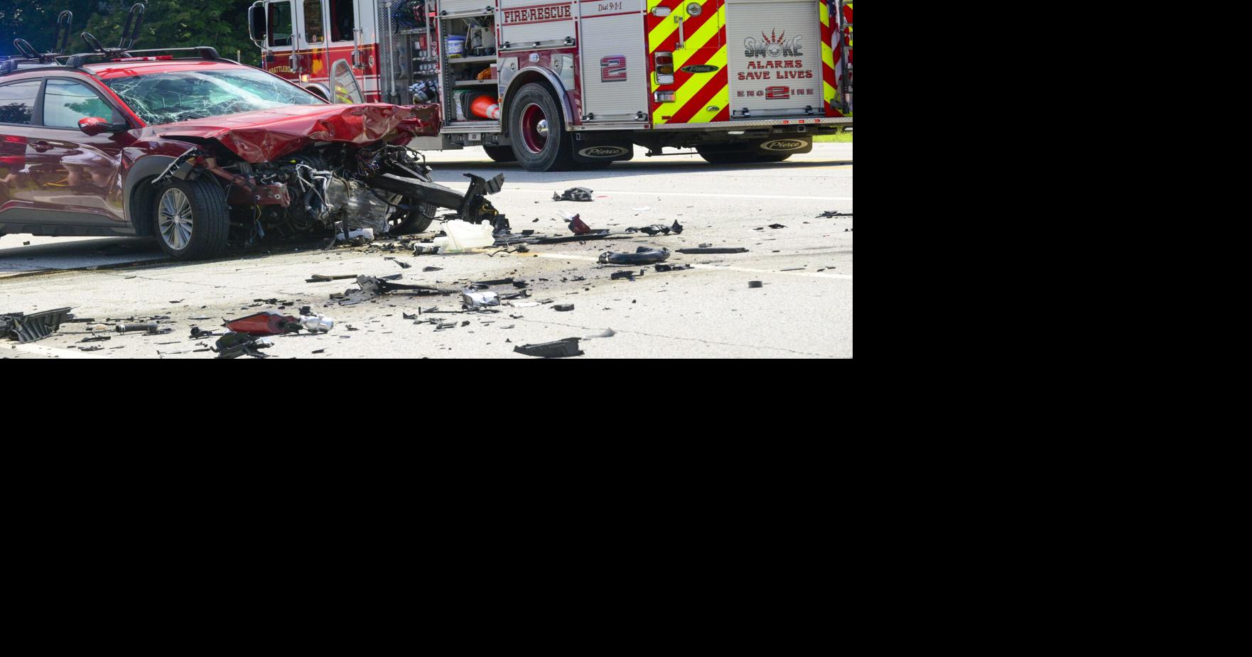 VIDEO Headon crash in Hinsdale Multimedia