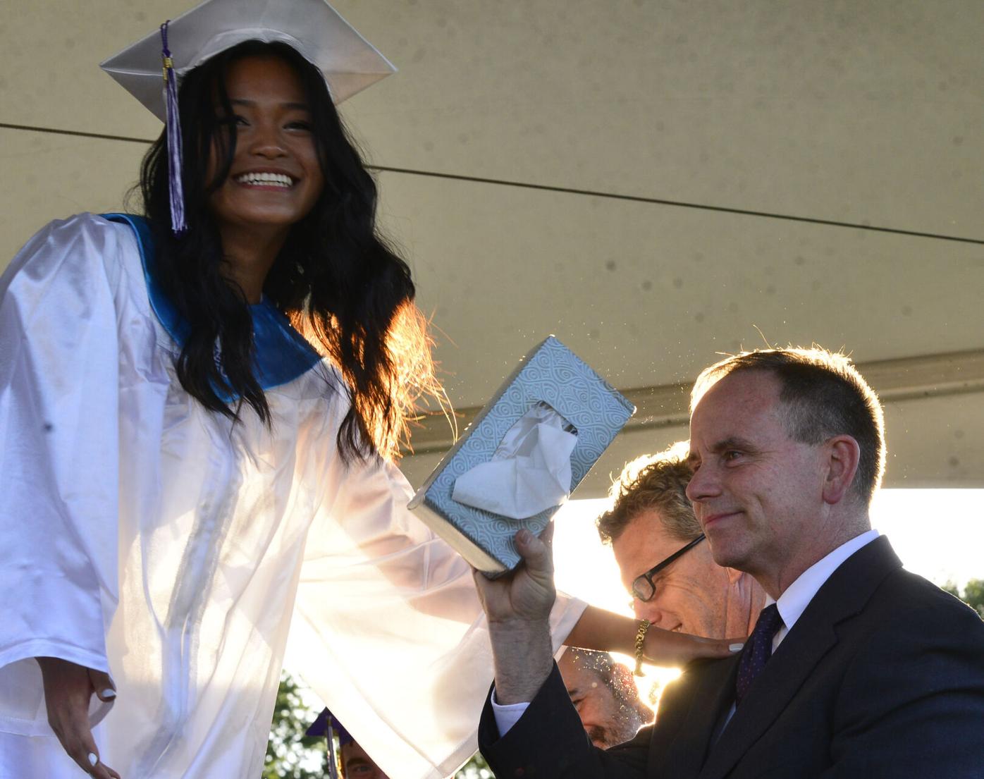20210617SUSAN-BFGRAD-30.JPG