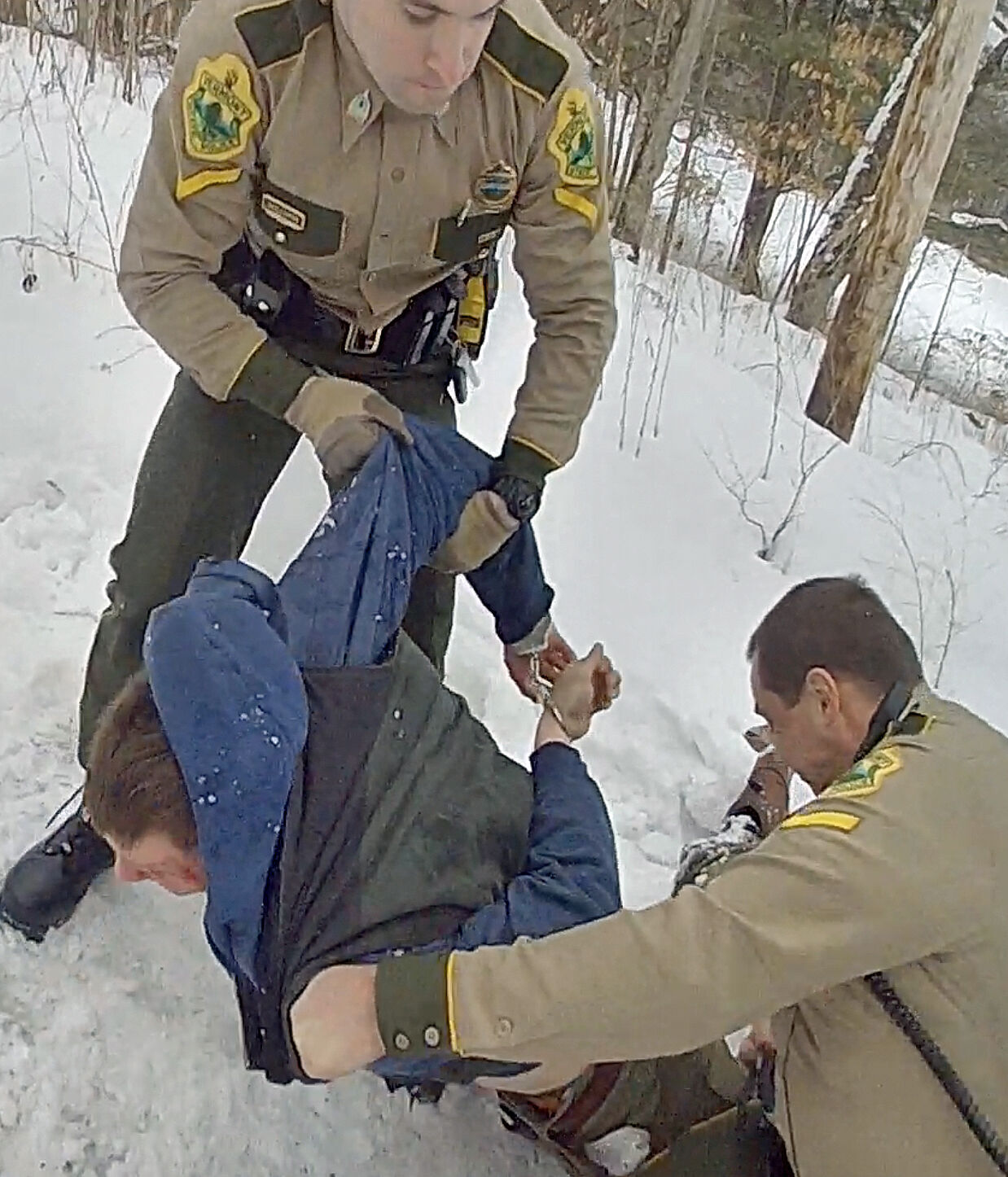 VSP Bodycam Video Shows Beating Of Handcuffed Suspect By Trooper | News ...