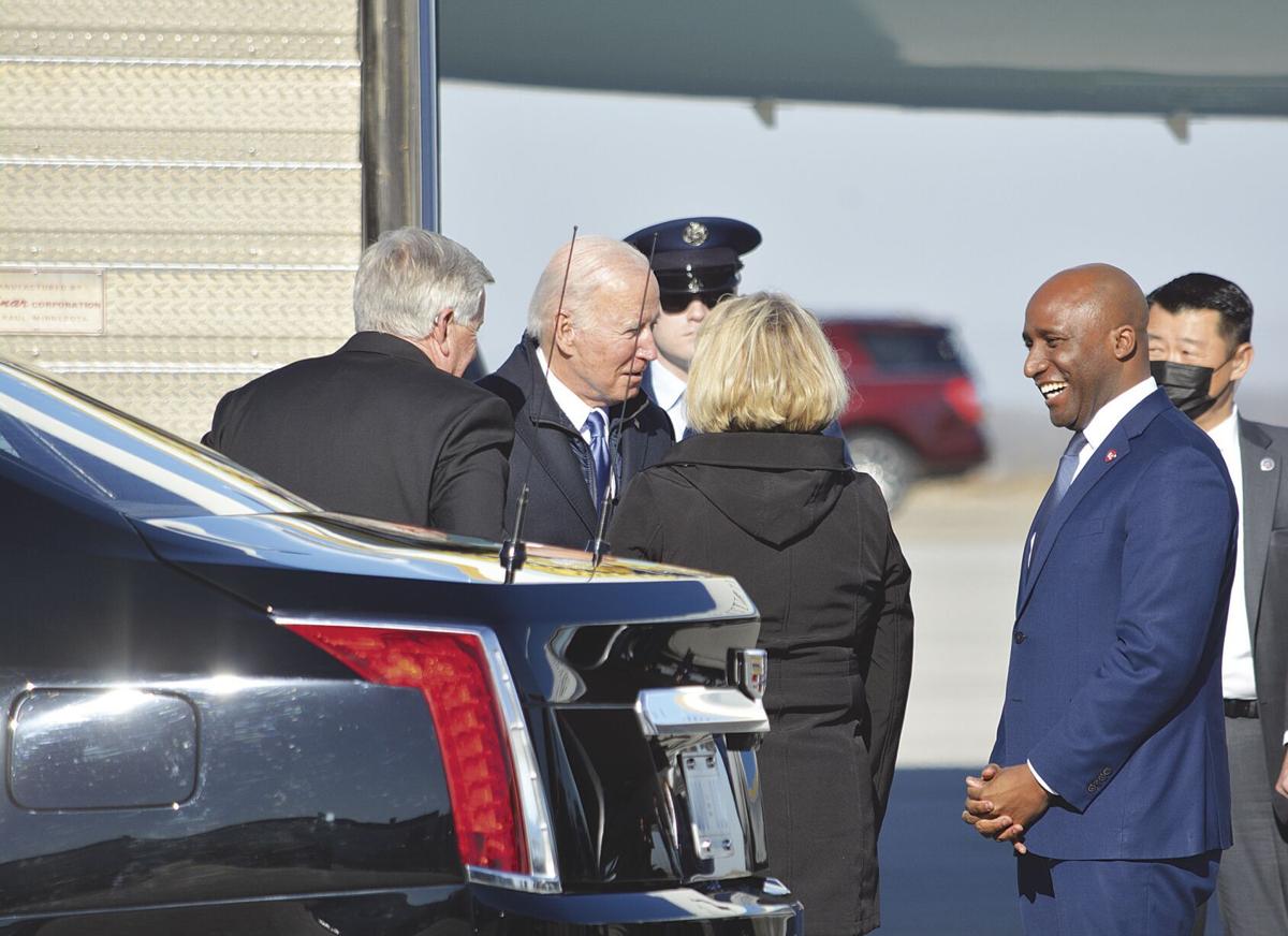 Biden, Parsons, Mayor Q share laugh.jpg