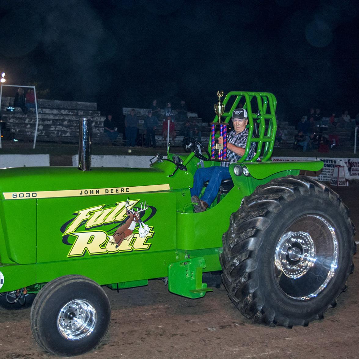 delvist Penelope gavnlig Truck and tractor pull results announced | Local News | republic-online.com