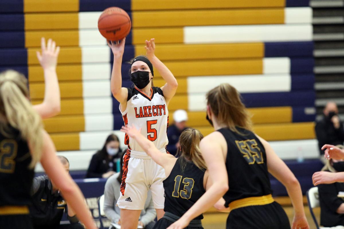 Lake City girls basketball, Natalie Bremer - 1