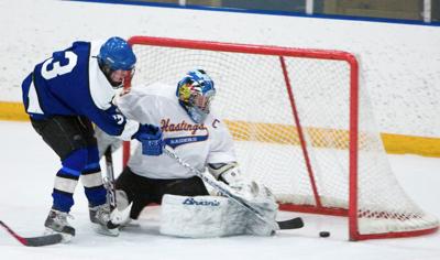 Boys hockey puts down Ponies, Raiders | Sports | republicaneagle.com