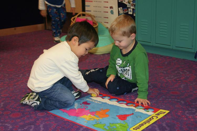 Puppet Show - Kinderberry Hill