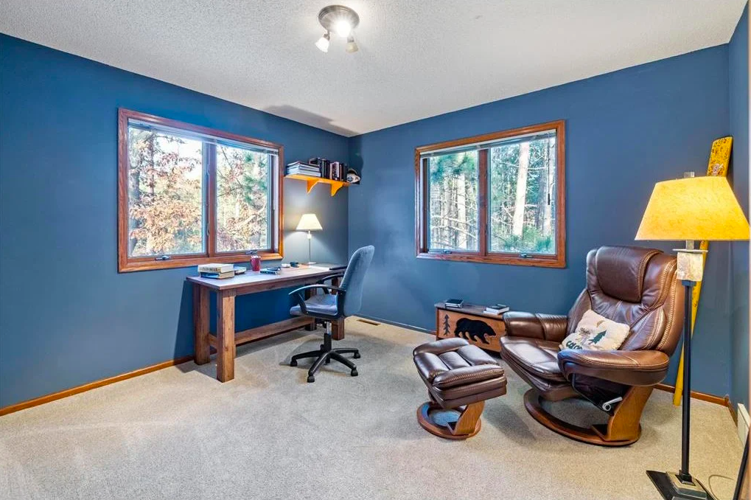 Photos Warm and house on 3 acres for sale in Red Wing Real