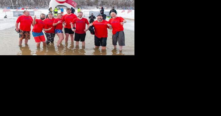 Zumbrota Drivetrain employees raise $3,000 at Rochester Polar Plunge - Vimarsana News
