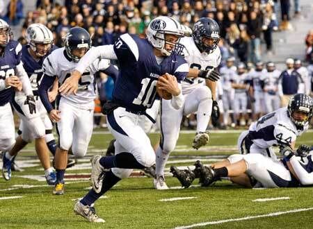 Honors pile up for Raider football | Sports | republicaneagle.com