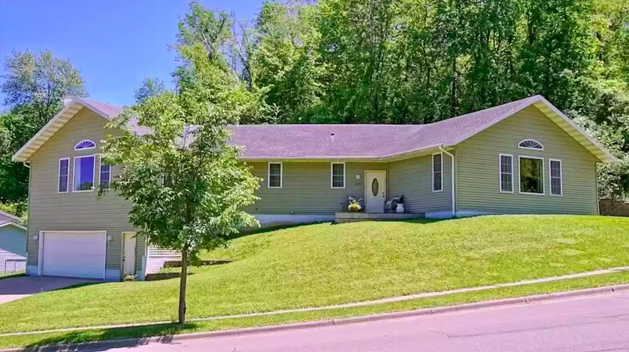 One story home for sale in Red Wing, Minnesota