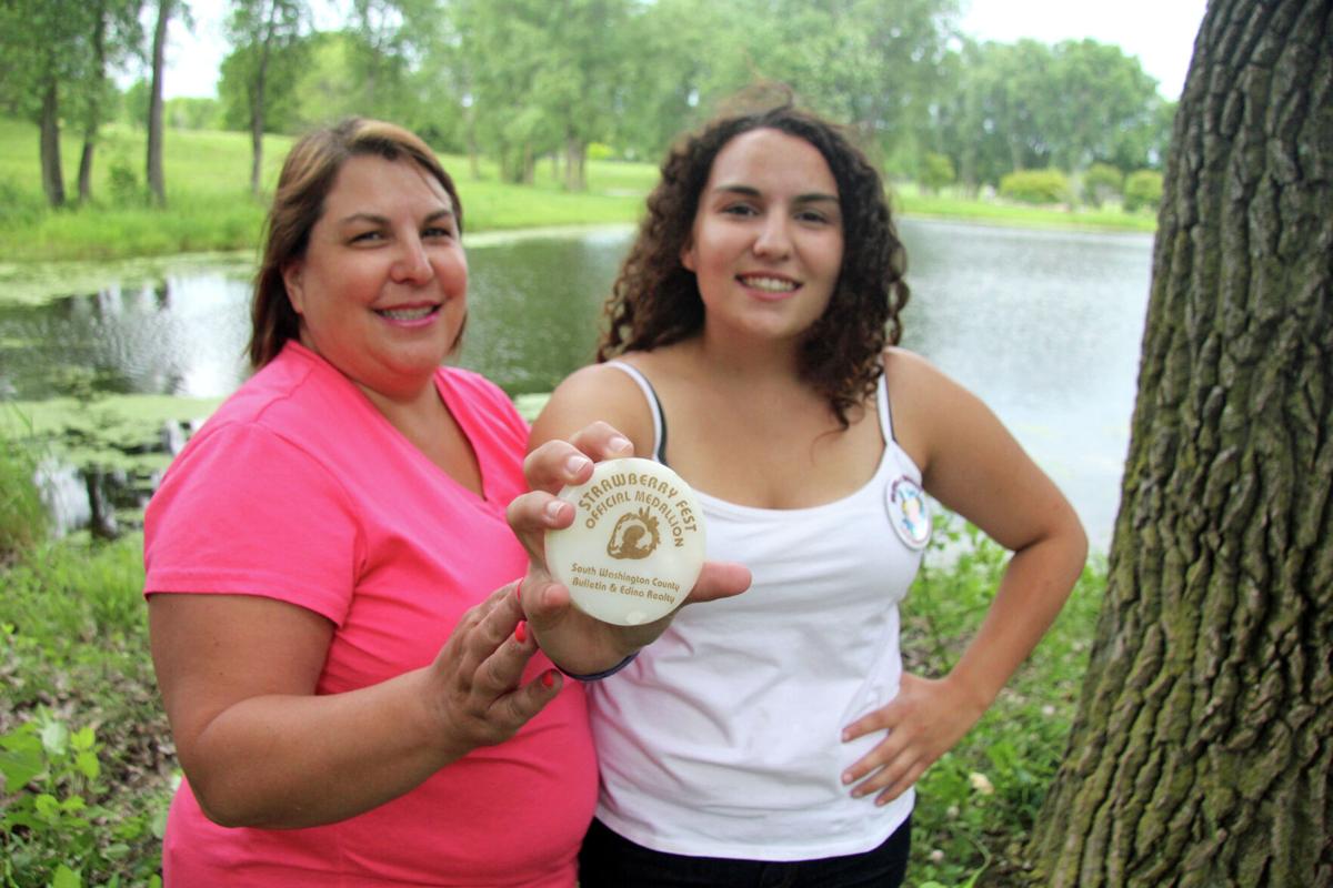 Park Student Finds Cottage Grove Strawberry Fest Medallion News Republicaneagle Com