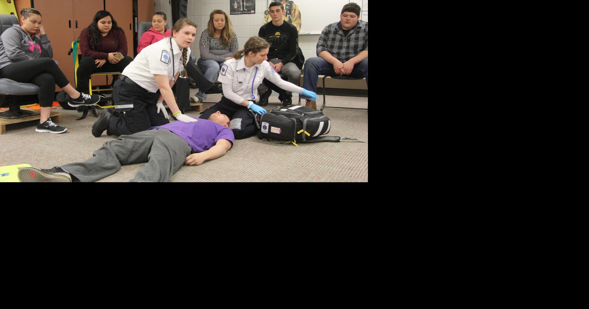 Woodbury student heads to national EMT competition this summer