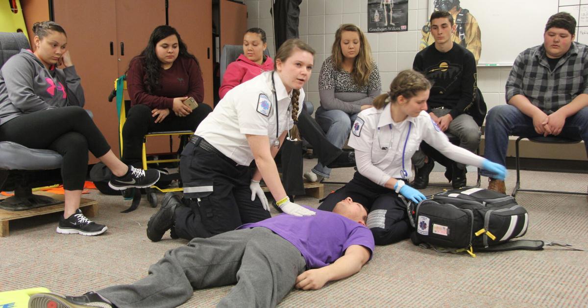 Woodbury student heads to national EMT competition this summer