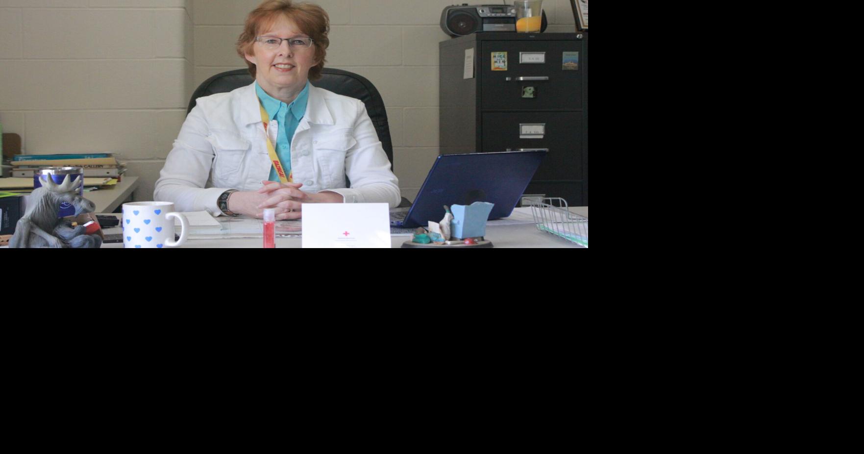 Hermundson ready to turn onto the next page of her life | Schools ...