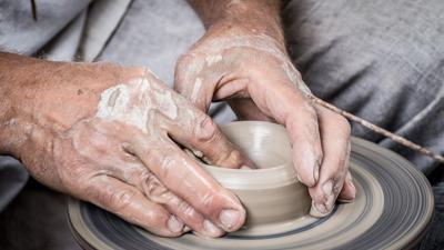 Red Wing Arts pottery