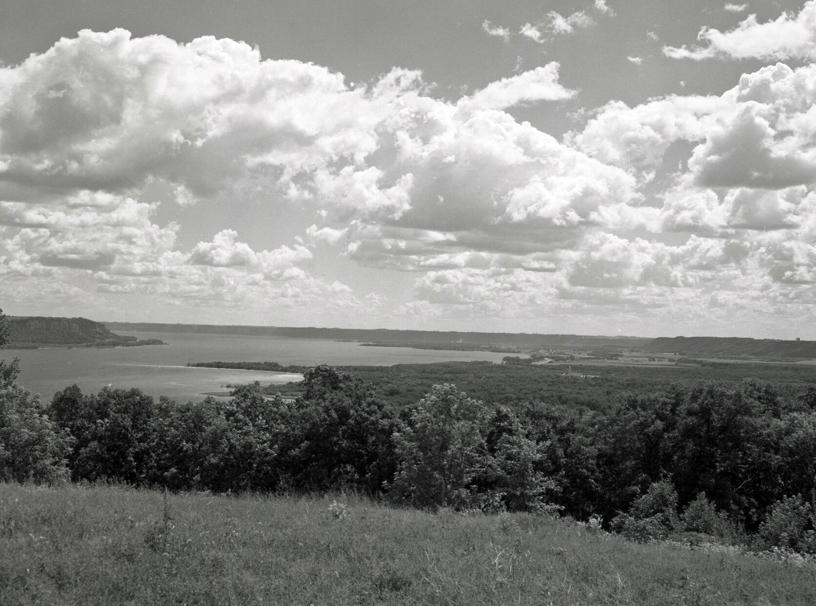 News of the past: Growth proposed for Frontenac State Park - Vimarsana News