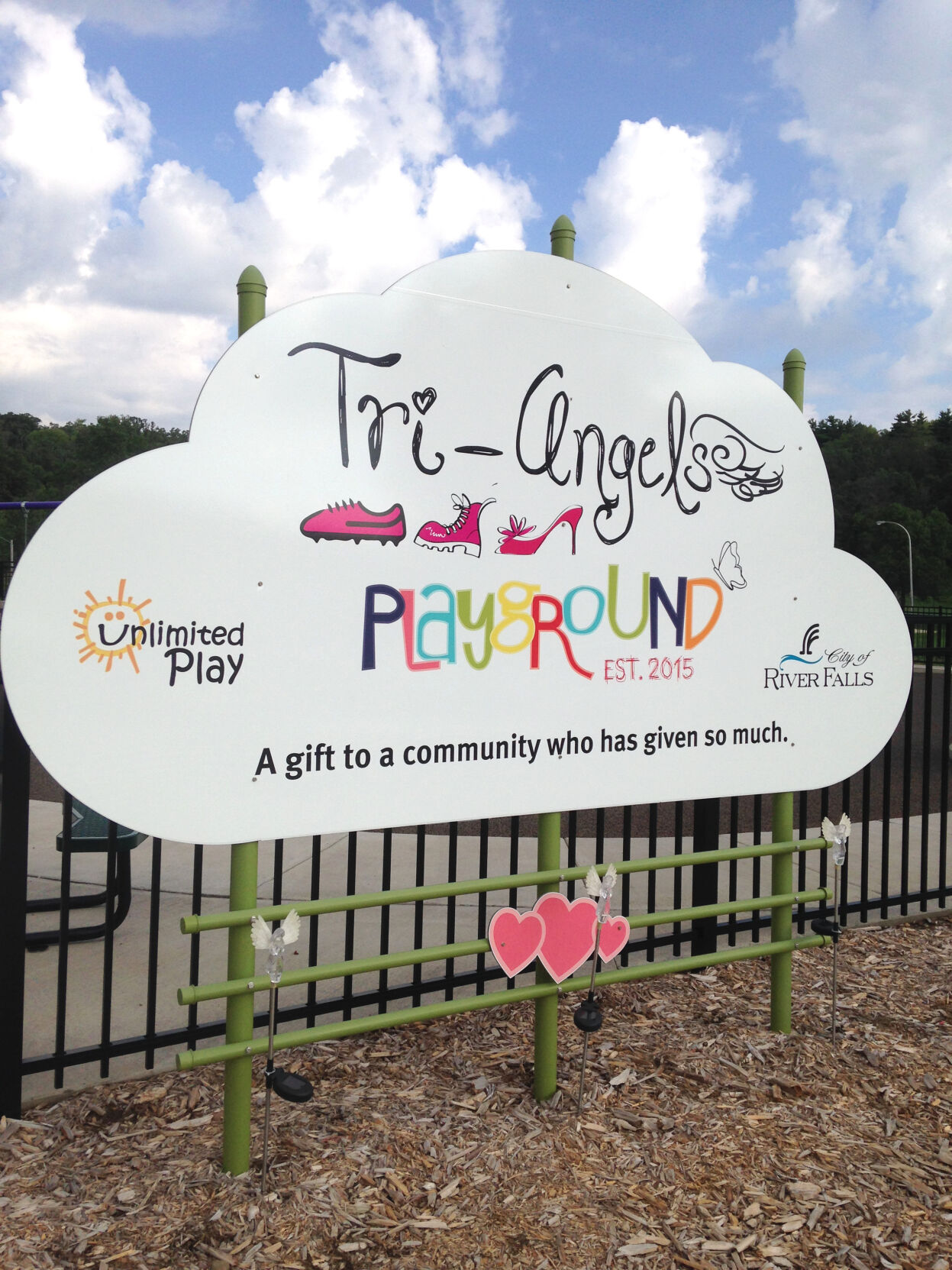 Project Tri Angels Filmmaker documents Tri-Angels/community's response to tragedy; 5K is ...