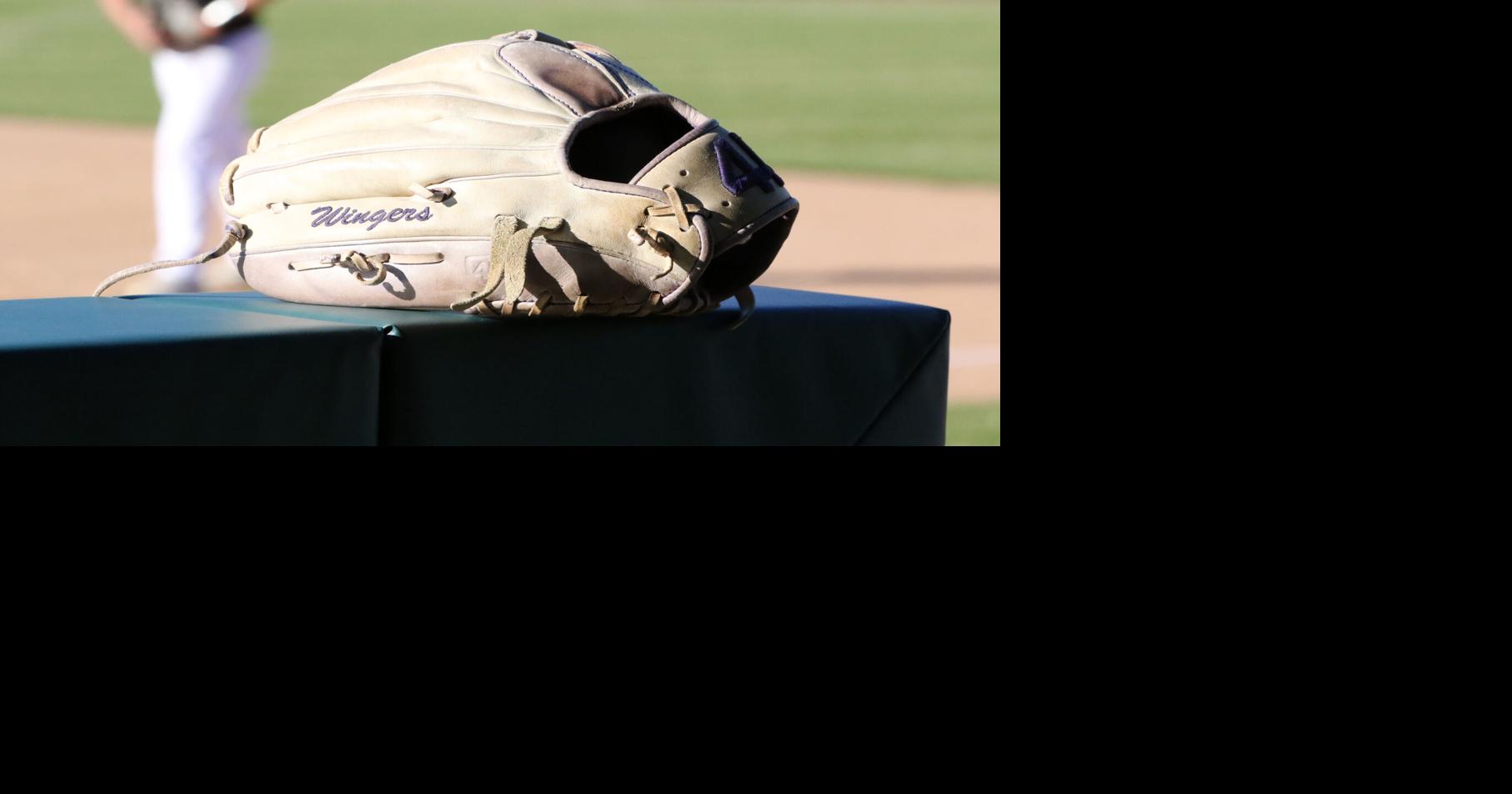 Riegelman, Runquist combine for no-hitter | Sports | republicaneagle.com