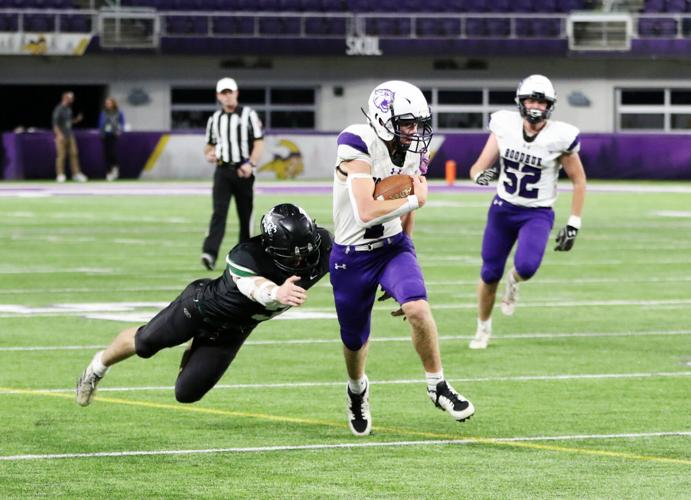 Roschen's playmaking helps Goodhue defeat Holdingford | Sports ...