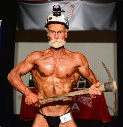 Natural bodybuilding competition shows physique training, News