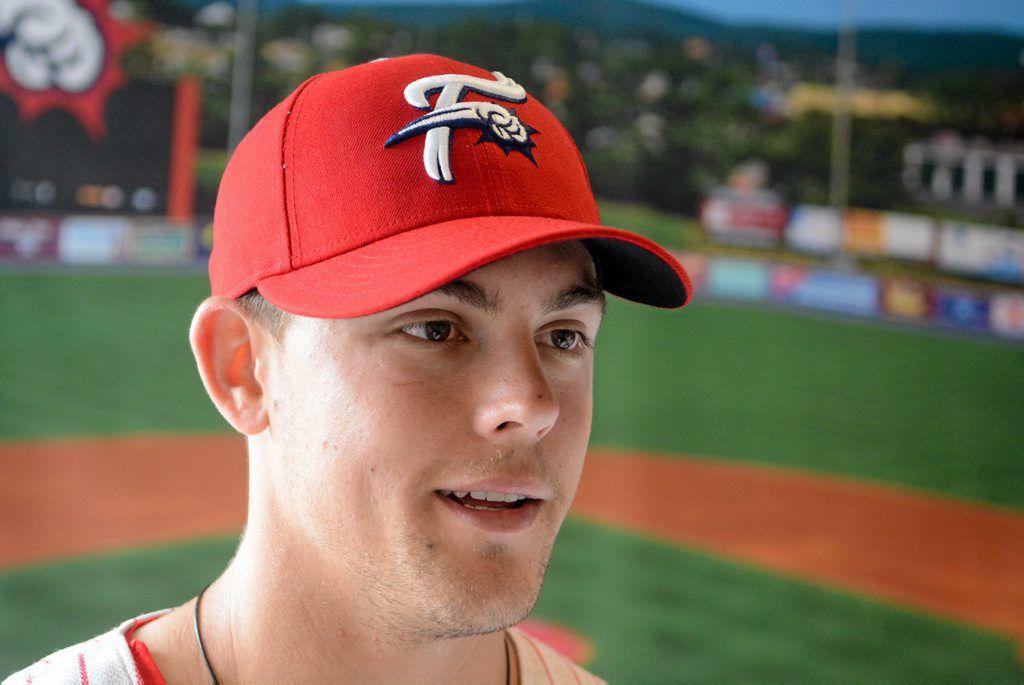 Phillies' prospect Scott Kingery is opening eyes at Reading