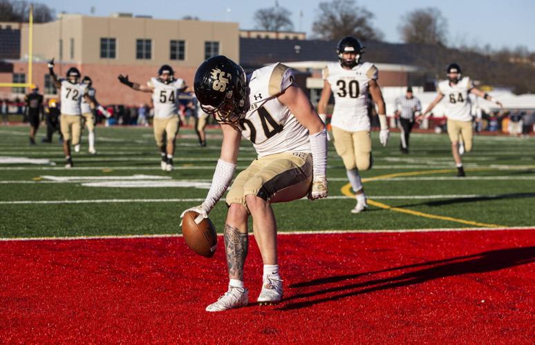 Football Team Earns Spot in PIAA Playoffs