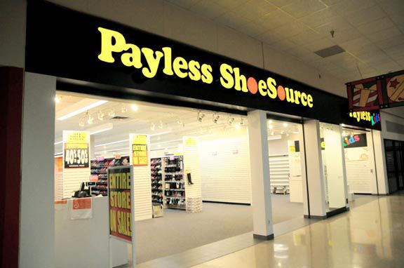 payless fairlane mall