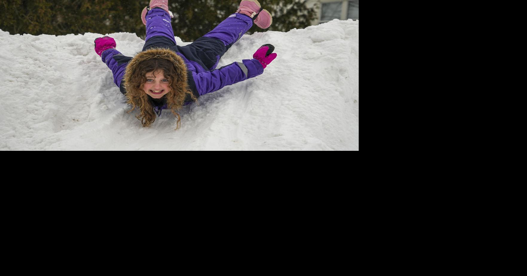 South County digs out from biggest snowfall in years