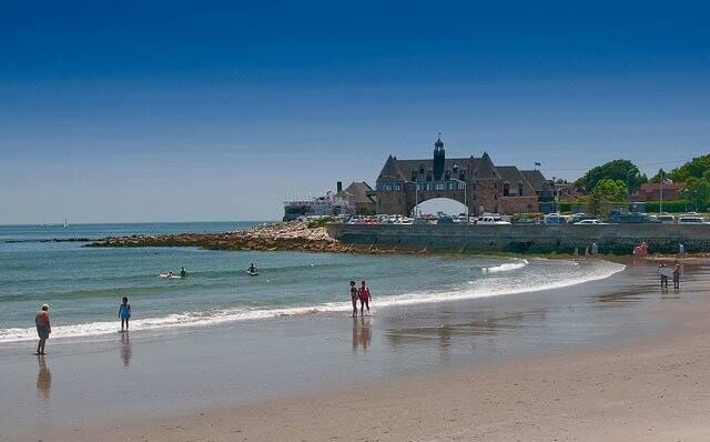 Narragansett Ranks Among Top Coastal Towns In Nation Narragansett Times Ricentral Com