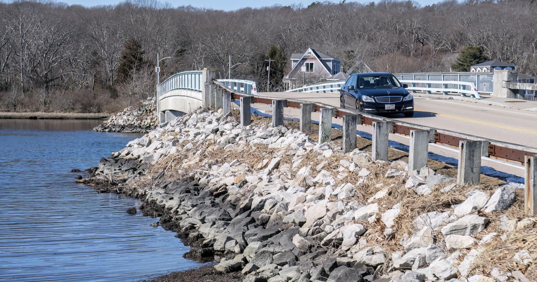 Local officials to take closer look at bridge conditions - Vimarsana News