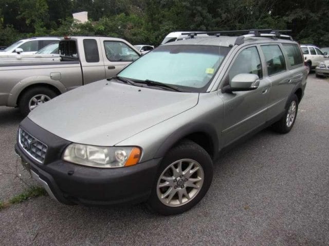 volvo crossover wagon xc70 used