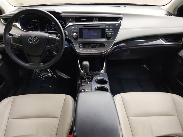 2014 Light Gray Toyota Avalon Hybrid