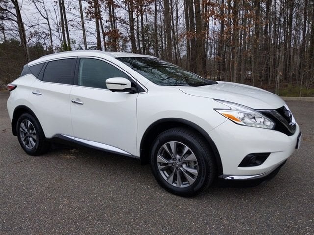 pearl white nissan murano