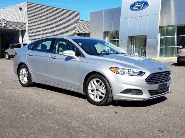 2015 Silver Ford Fusion