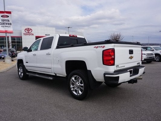 2016 Summit White Chevrolet Silverado 2500HD