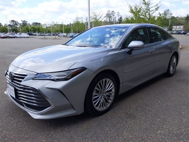 2019 Celestial Silver Metallic Toyota Avalon