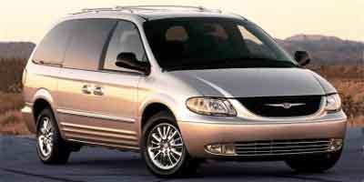 Research 2002
                  Chrysler Town and Country pictures, prices and reviews
