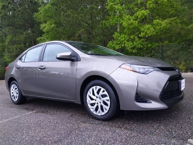 2017 Falcon Gray Metallic Toyota Corolla