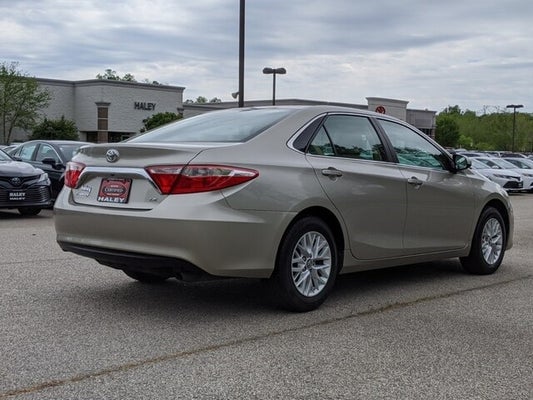 2017 Creme Brulee Mica Toyota Camry