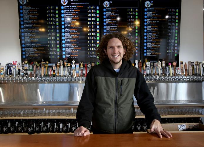 Beer flowing fast at new Growlers to Go store