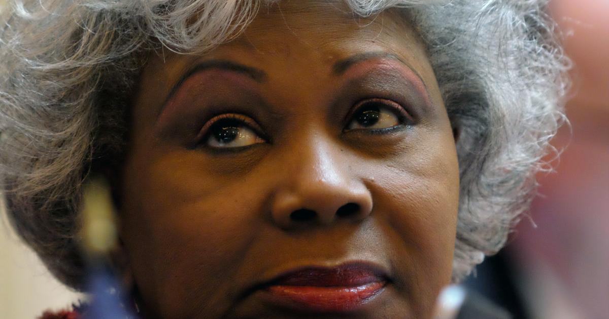 Portsmouth Police Charge Man With Trying To Run Over Sen Louise Lucas