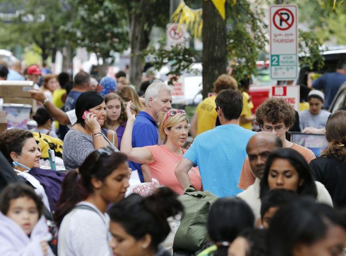 VCU freshman movein 3,600 students