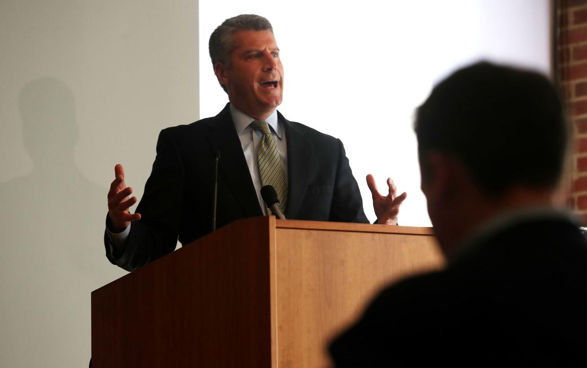 20171202_MET_CVILLE-CVA0023058275