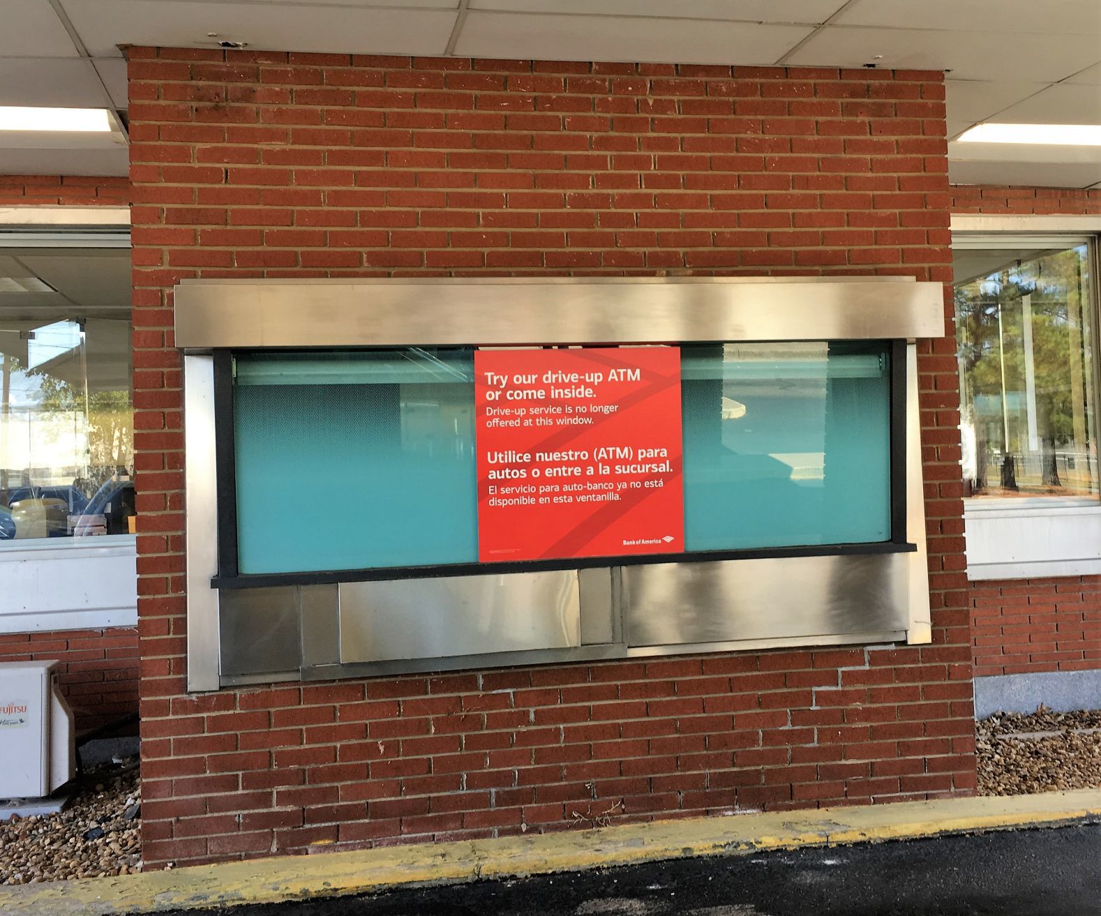 Rethinking the drive thru teller window Bank of America has