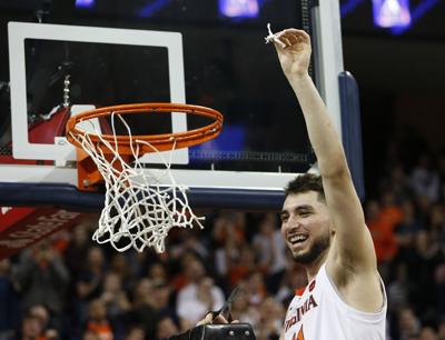 Uva Beats Louisville To Clinch Top Tourney Seed And Share Of Acc