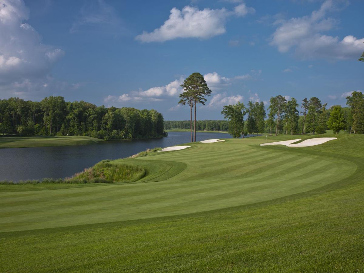 Private golf club in Manakin Sabot, VA