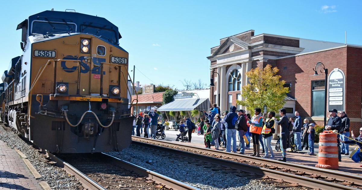 Ashland discusses safety after video shows train striking stalled vehicle