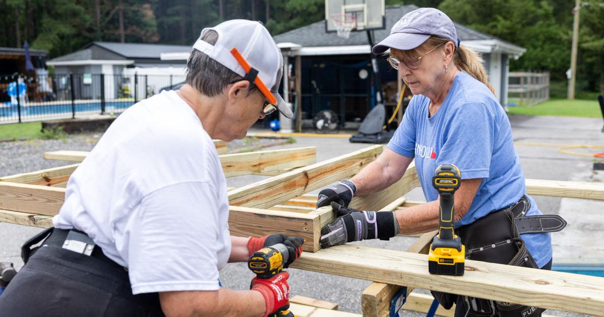 Photos: 'Pete the Ramp Guy' completes his 600th ramp for locals with ...