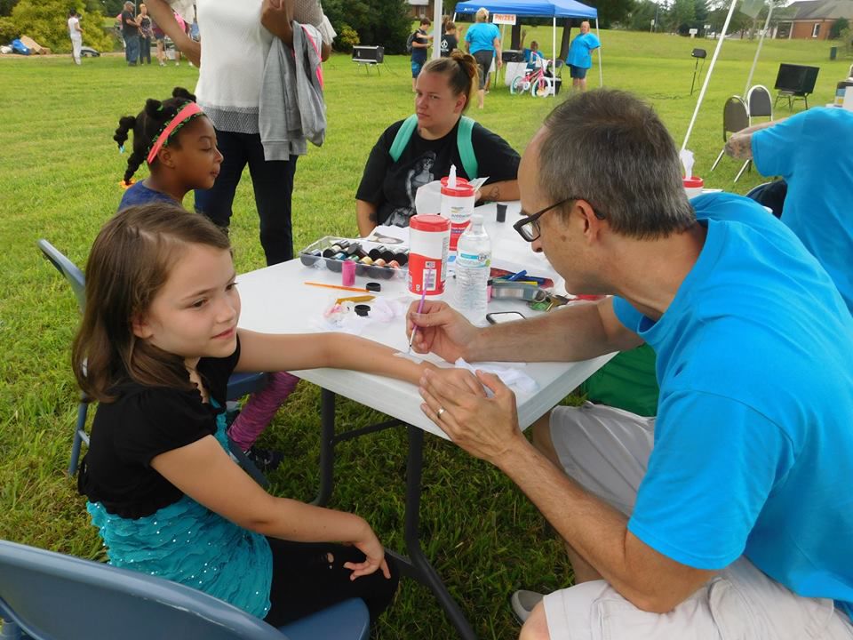 Powhatan churches help families with back to school supplies Powhatan